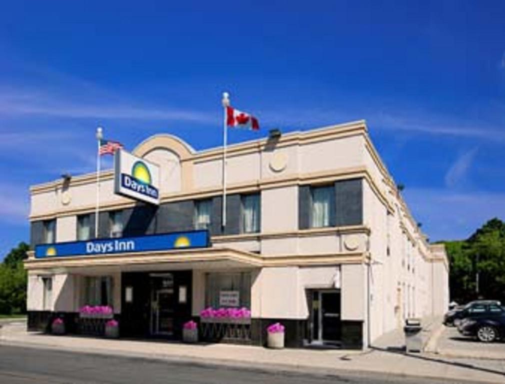 Days Inn By Wyndham Toronto East Beaches Exteriér fotografie